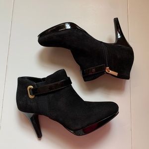 Bandolino Womens Cambria Suede 8 M